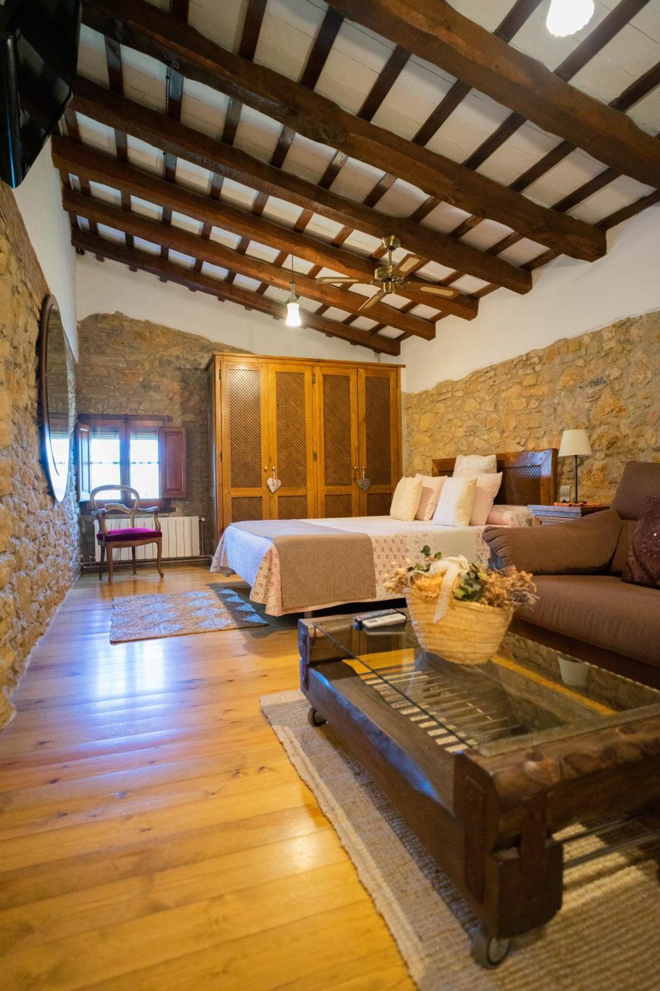 Hotel Mas Rabiol -Costa Brava-Emporda-Only Adults بيرَتاياذا الغرفة الصورة