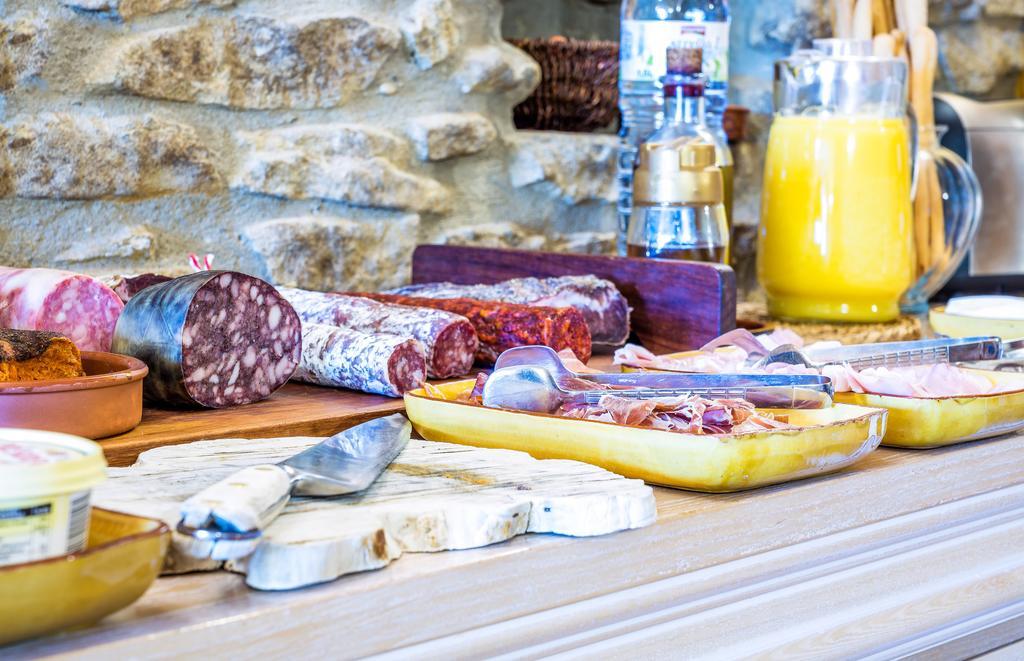 Hotel Mas Rabiol -Costa Brava-Emporda-Only Adults بيرَتاياذا المظهر الخارجي الصورة